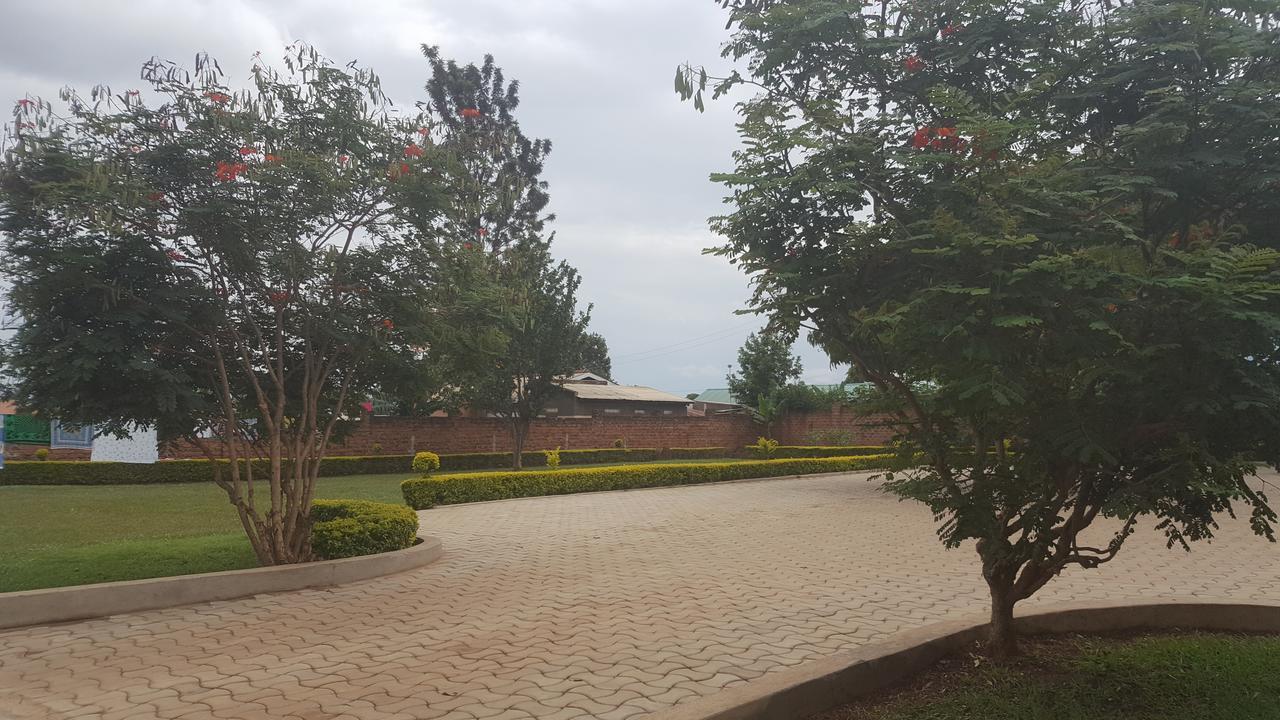 Lucia Villas Mbale Ngoại thất bức ảnh