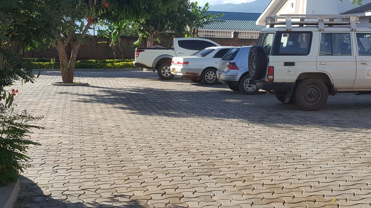 Lucia Villas Mbale Ngoại thất bức ảnh